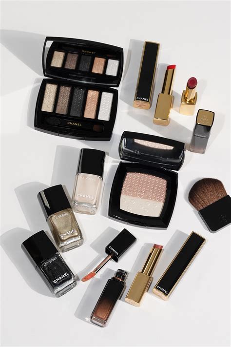 chanel holiday 2023|CHANEL Holiday 2023 Makeup Collection .